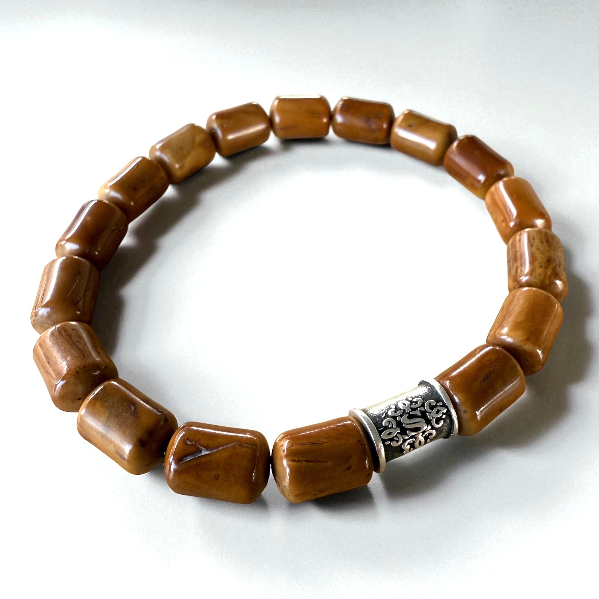Kuka Kapsül Armband