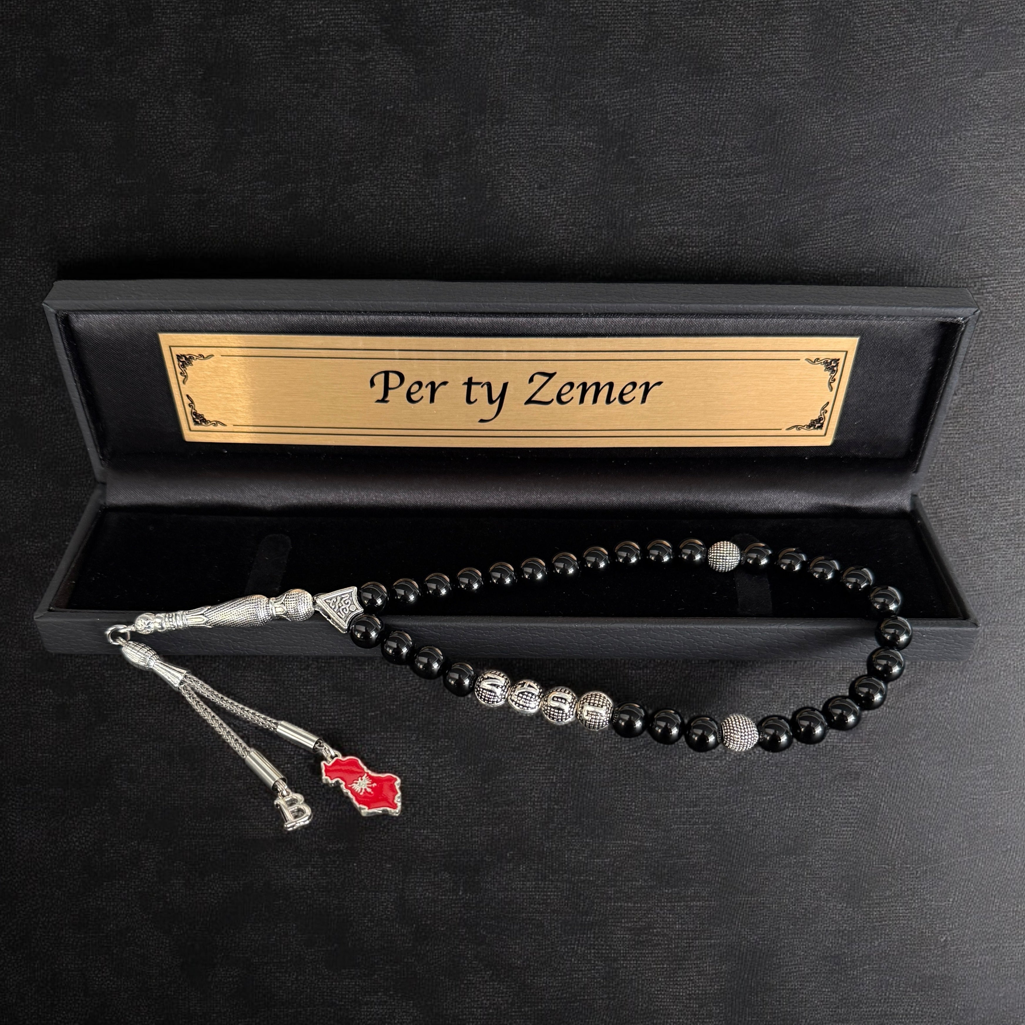 Tesbih mit Namen Albanische Landkarte Rot 1 Buchstaben Black Old Box und Wunschtext