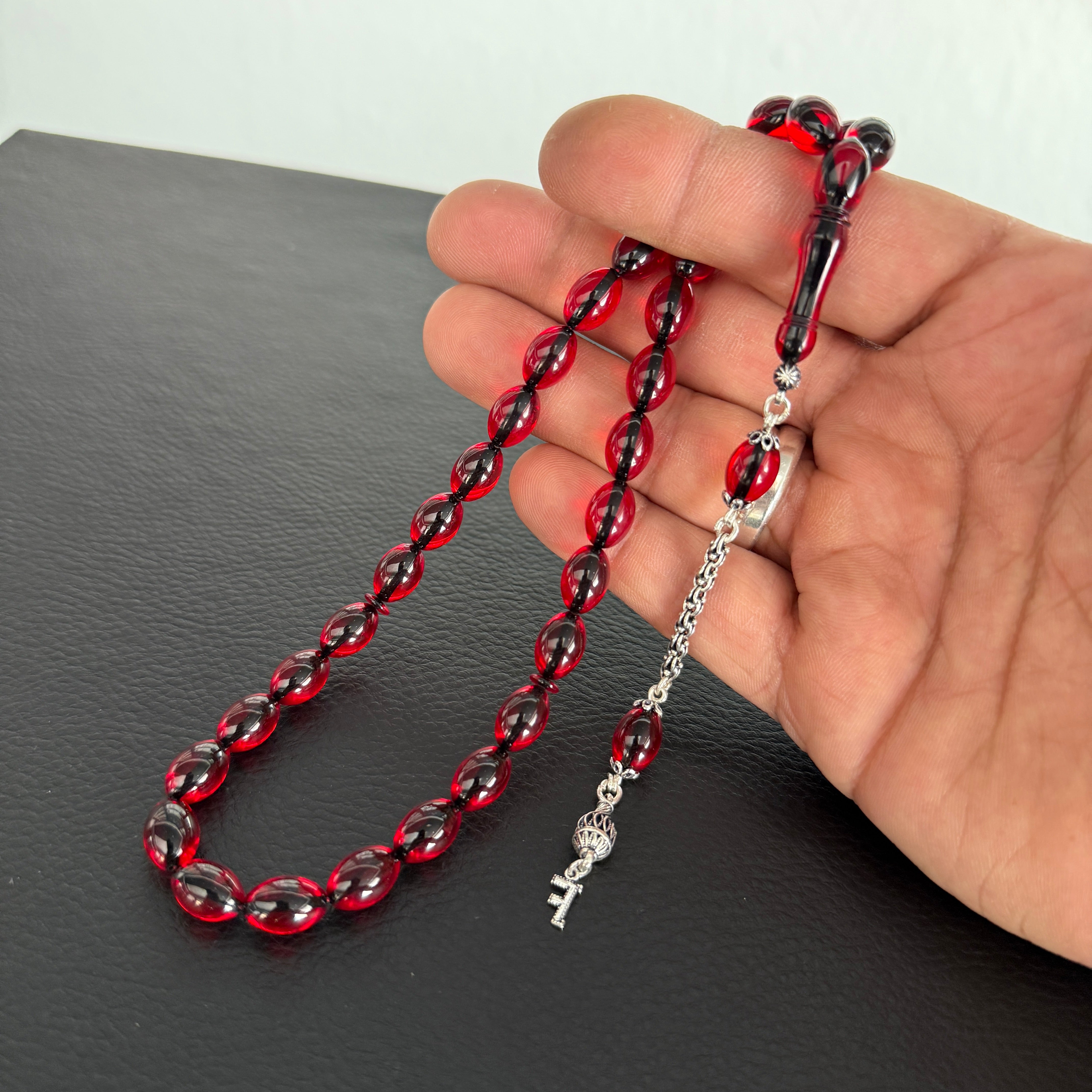 Kehribar Tesbih Sıkma 925 Silber Beyzi Rot 1 Buchstaben mit Feuerzeug und Geschenkbox
