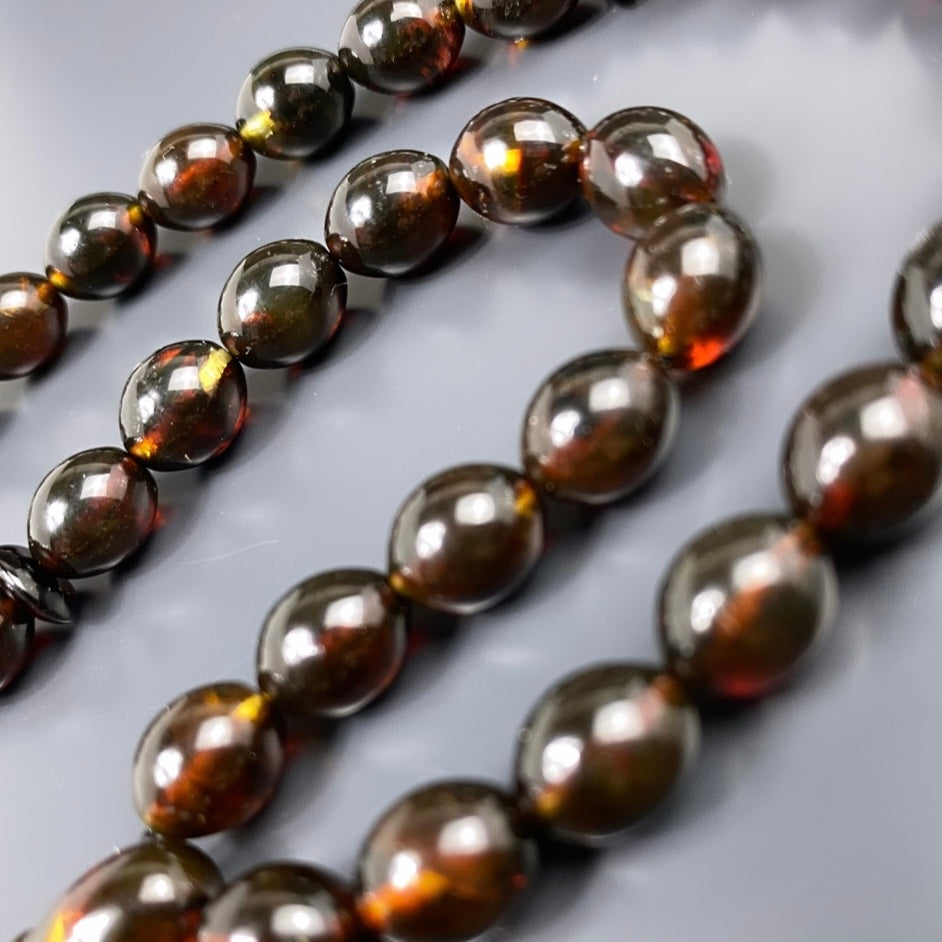 Damla Kehribar Tesbih Bernstein Buchstaben & Logo