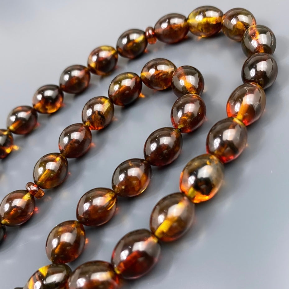 Kehribar Tesbih / Bernstein Buchstaben & Logo