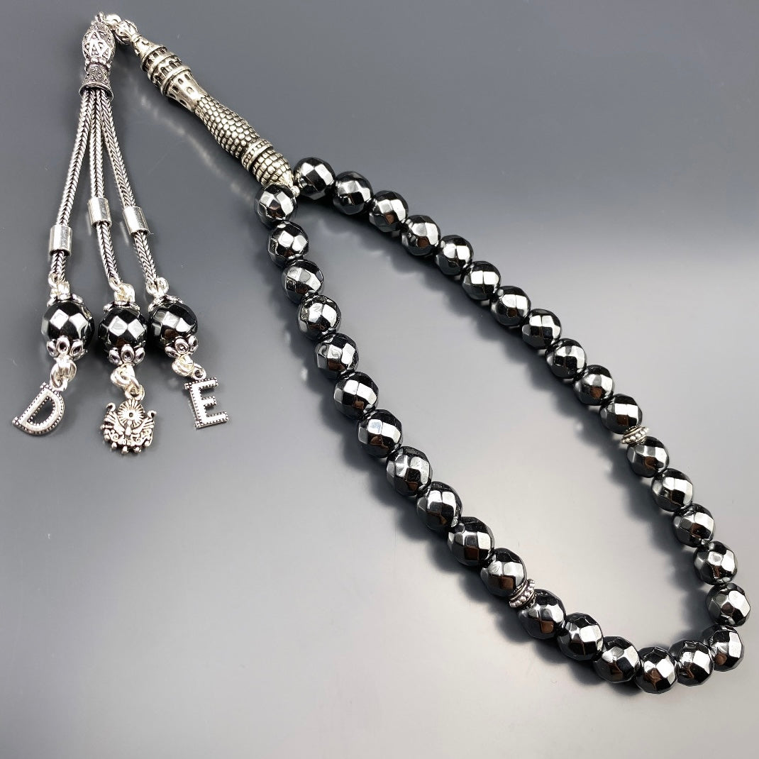 Tesbih Hematite facettiert 2 Buchstaben & Logo personalisiert 925 Silber