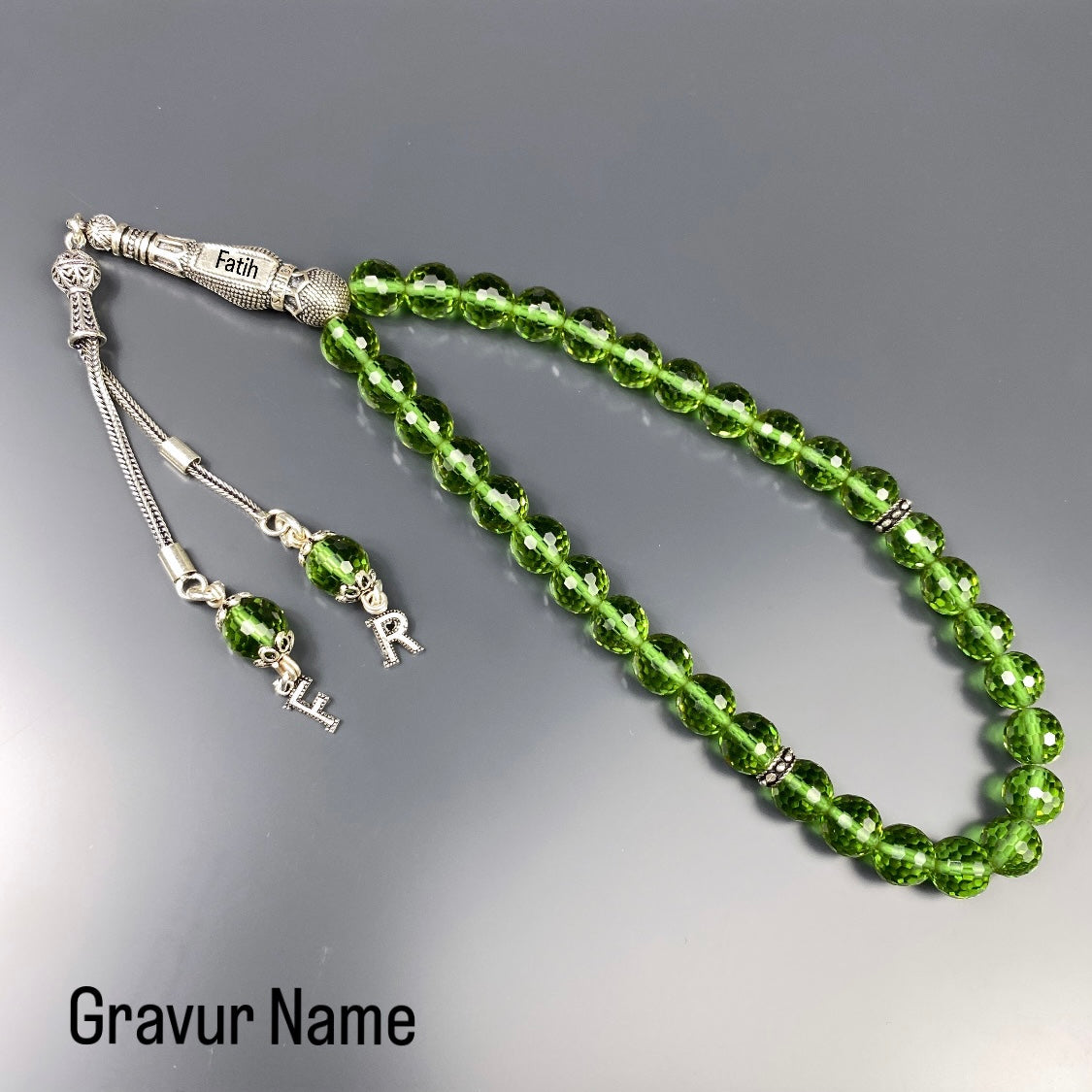 Zultanit Tesbih mit 2 Buchstaben & Namen Gravur