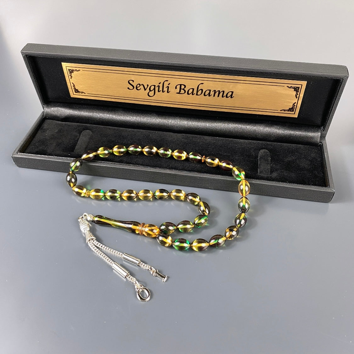 Nahaufnahme Tesbih Perlen 8x10 mm aus Katalin Kehribar