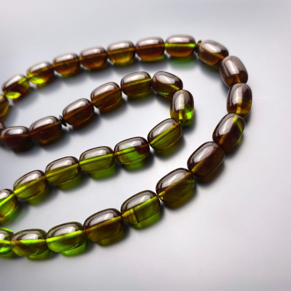 Yesil Renk Süzmesi SIKMA Kehribar Tesbih Lazer Püskül