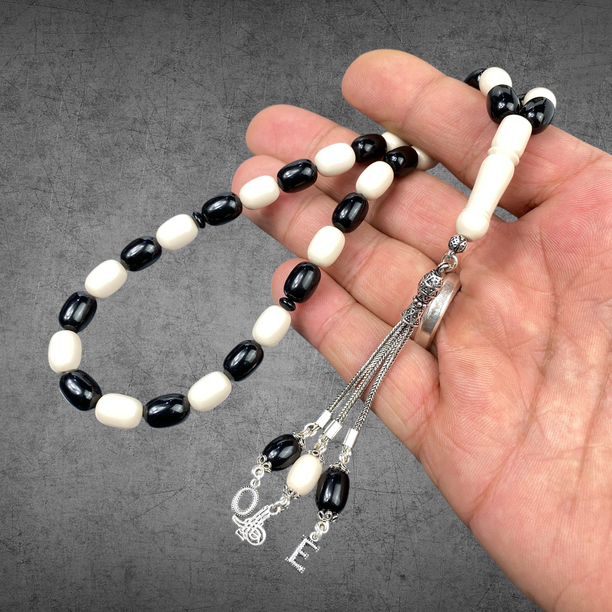 Tesbih mit Namen und Geschenkbox personalisiert mit einem Wunschtext Geschenk etui islamische geschenke perlenkette männerschmuck Kehribar tesbih Feuerzug mit Namen personalisiert Baba evlat özel hediye babalara, Valentinstag Geschenk, Bayram Geschenk Gebetskette, Baba Hediye, Vatertag, Muttertag, Zuckerfest Islamische geschenke, Beste geschenk idee, Männer ketten