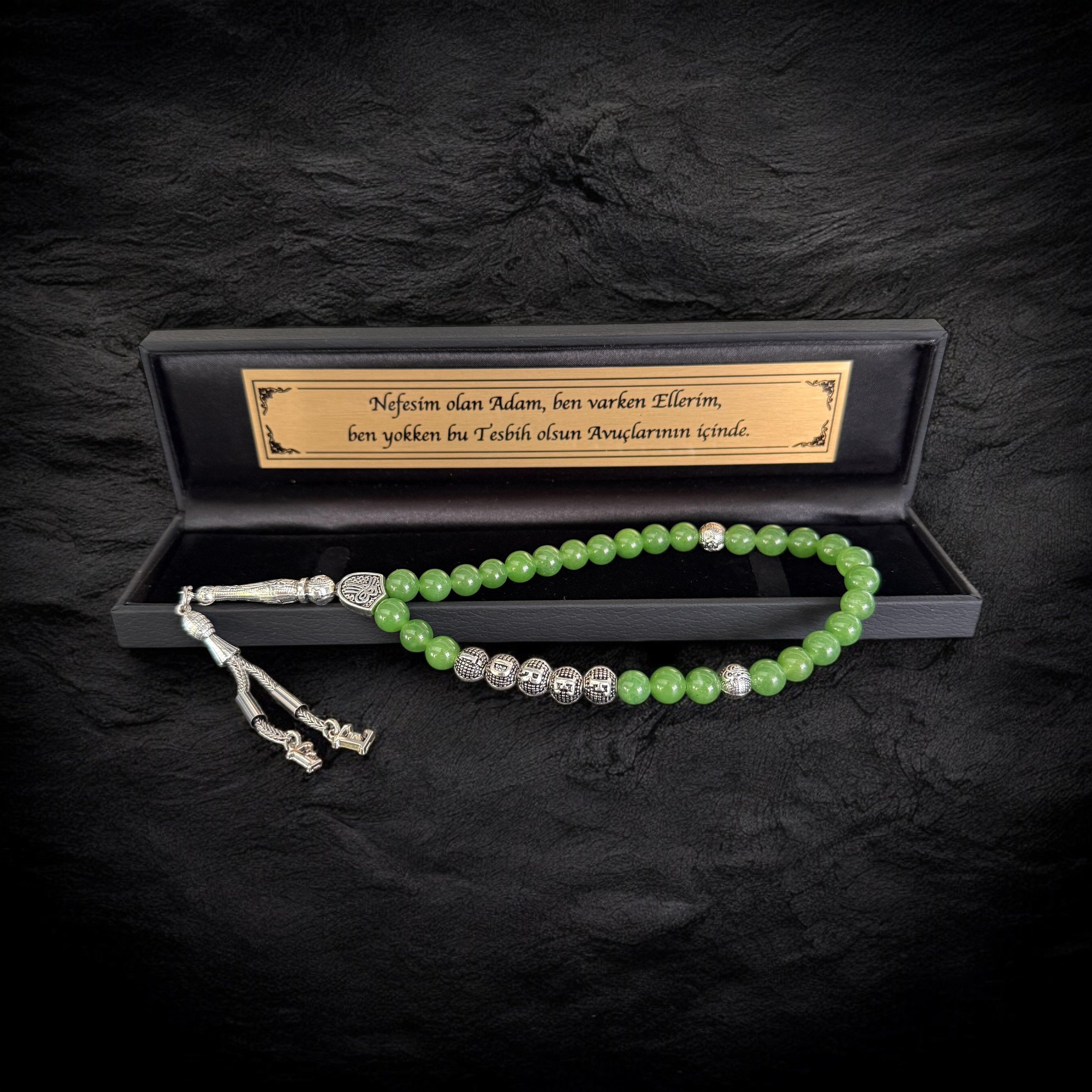 Tesbih mit Namen Black OLD Box Hell Grün Jade mit Wunschtext
