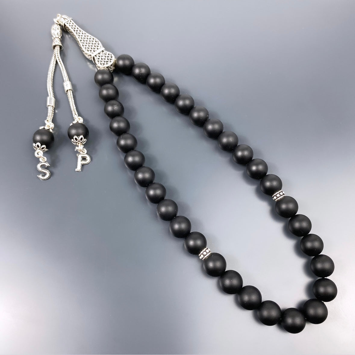 Tesbih Onyx Matt 925 Silber mit 2 Buchstaben