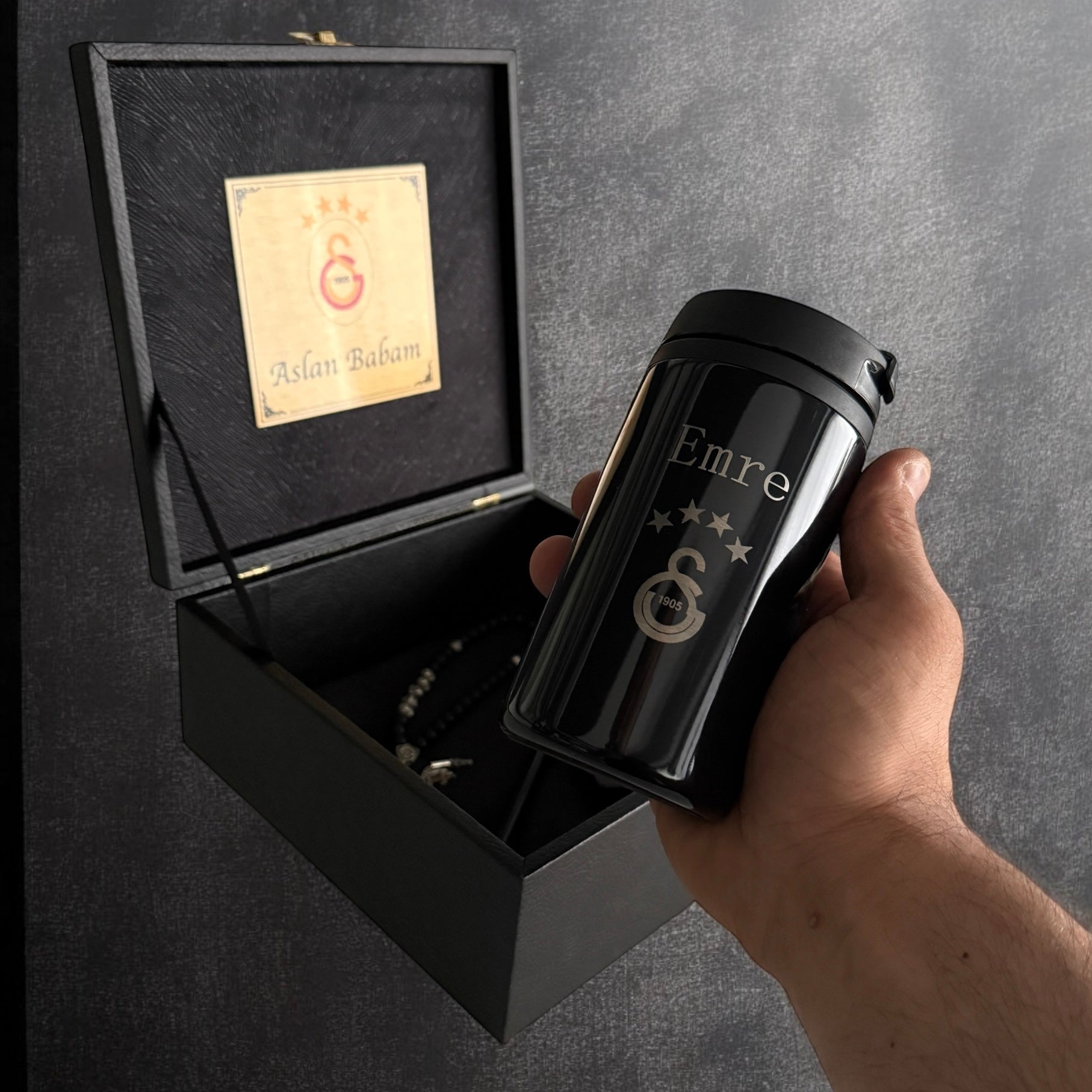 Tesbih Set XXL Box GS Logo mit Kaffebecher, Kugelschreiber und Feuerzeug
