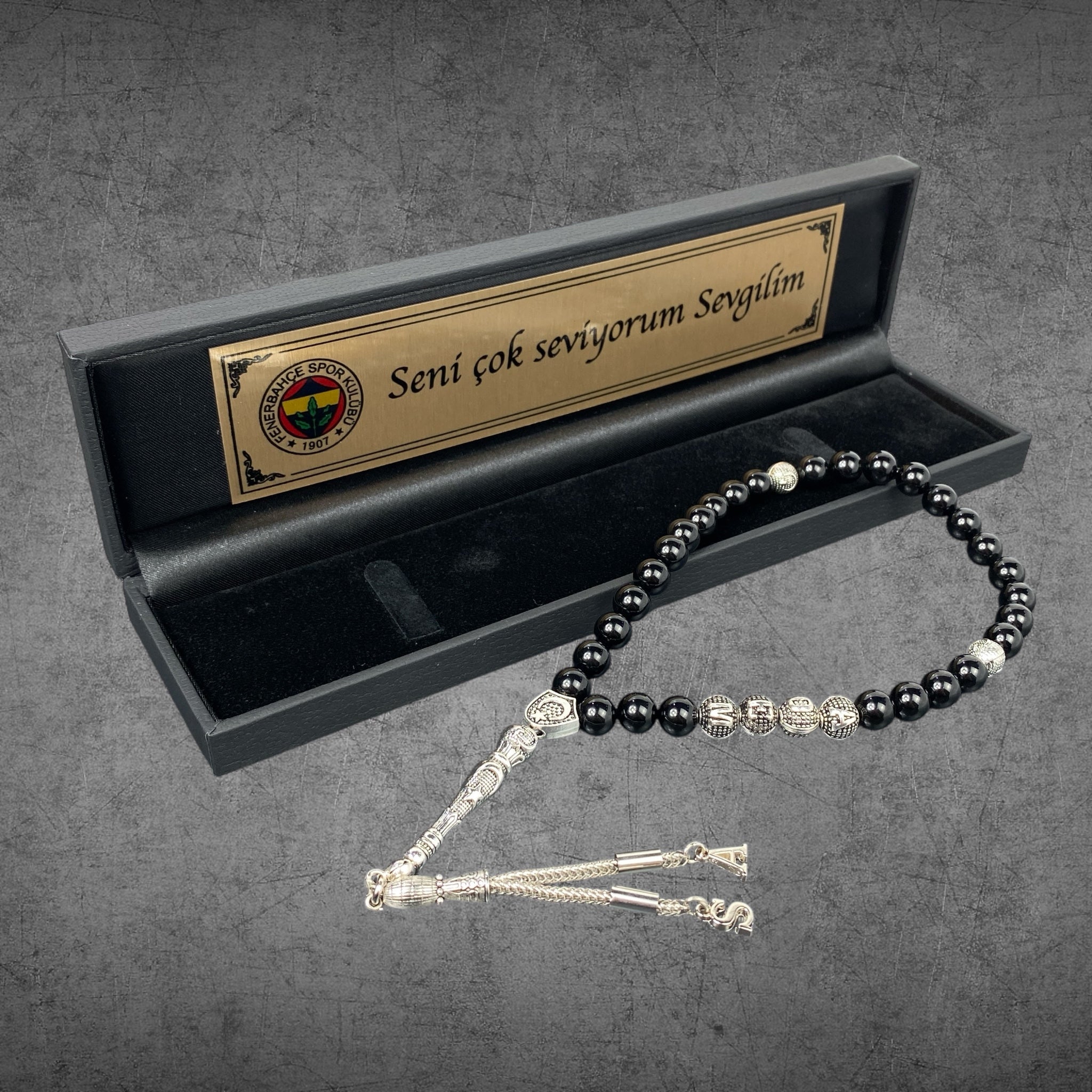 Tesbih mit Namen und Geschenkbox personalisiert mit einem Wunschtext Geschenk etui islamische geschenke perlenkette männerschmuck Kehribar tesbih Feuerzug mit Namen personalisiert Baba evlat özel hediye babalara, Valentinstag Geschenk, Bayram Geschenk Gebetskette, Baba Hediye, Vatertag, Muttertag, Zuckerfest Islamische geschenke, Beste geschenk idee, Männer ketten