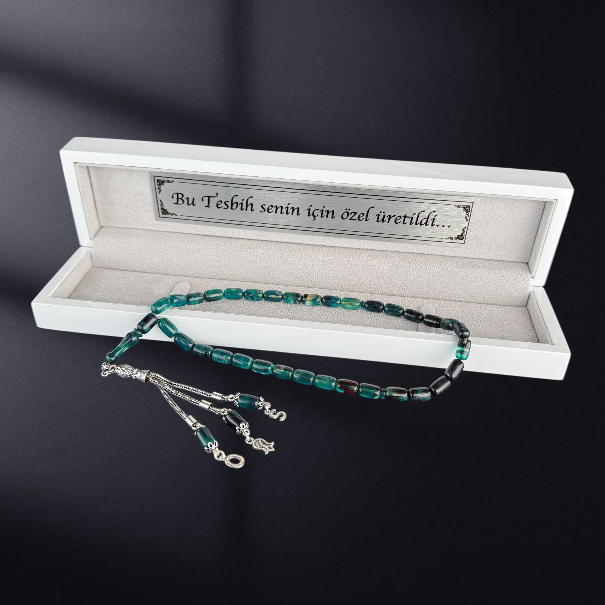 SIKMA Kehribar Tesbih 2 Buchstaben & Logo mit Holzbox weiss Hochglanz LIMITED Edition