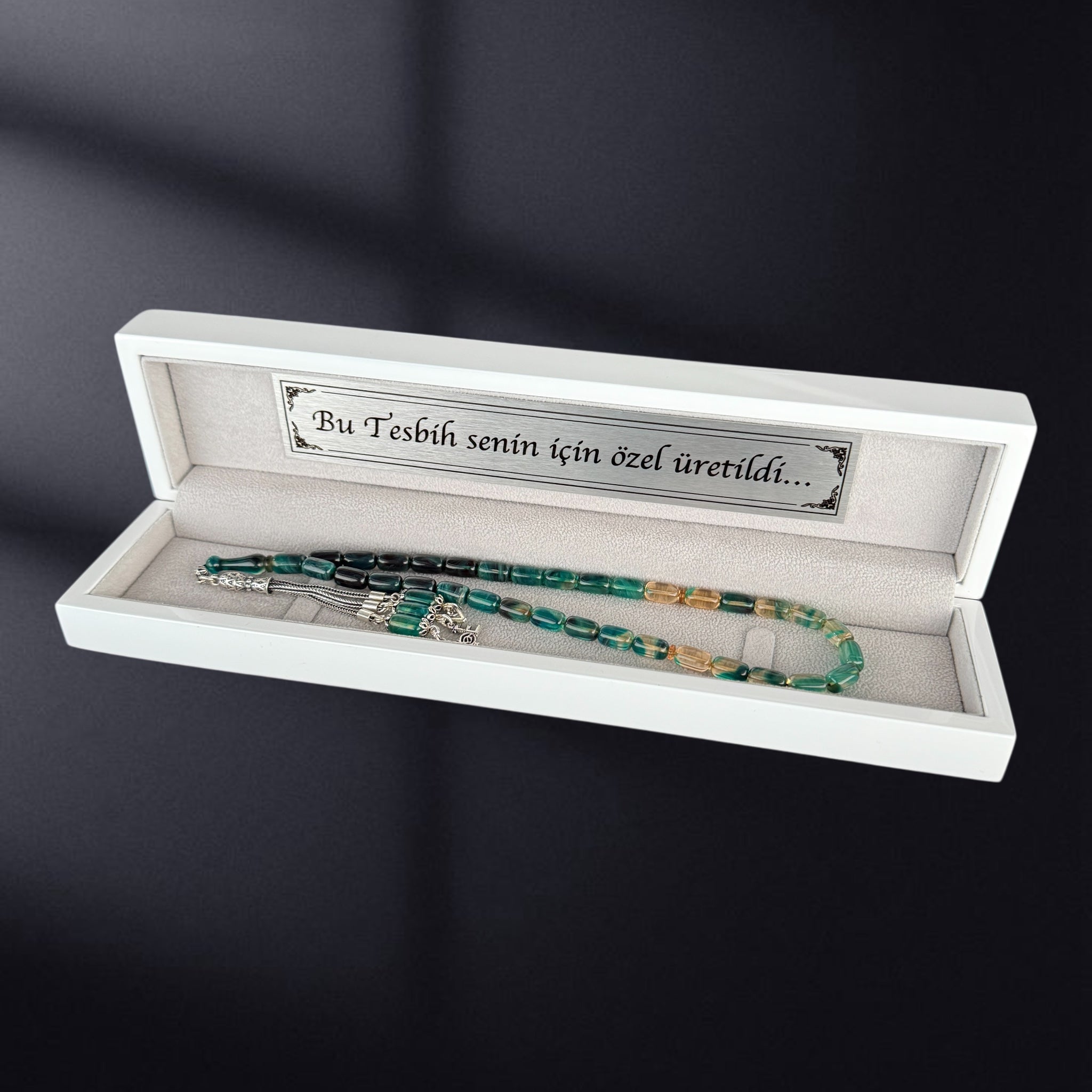 SIKMA Kehribar Tesbih 2 Buchstaben & Logo mit Holzbox weiss Hochglanz LIMITED Edition