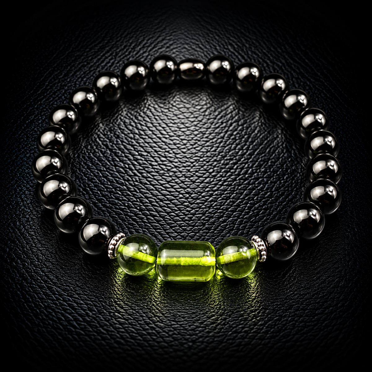 Grünes Kehribar Armband aus echtem Bernstein mit schwarzen Onyx-Perlen und Ringen aus 925 Silber – Modell Nr. 021 von Sani Tesbih.