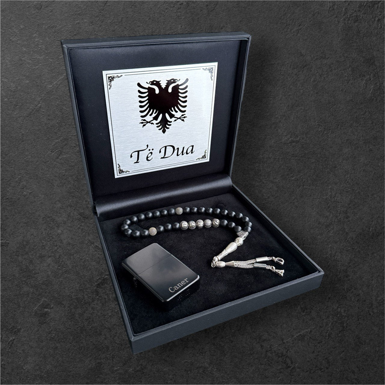 Tesbih mit Namen & Feuerzeug BLACK Box Albansiche Adler Logo