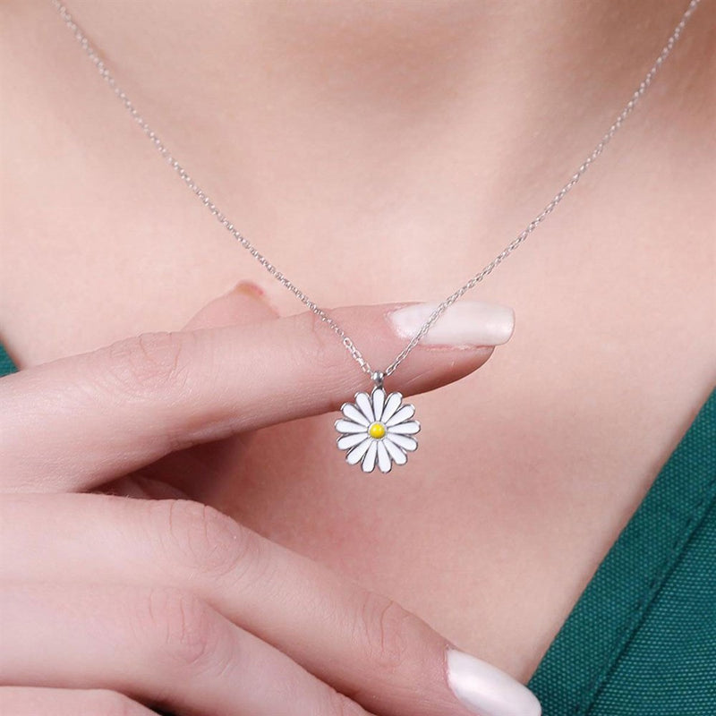 Papatya Model Mineli Gümüs 925 Kolye
