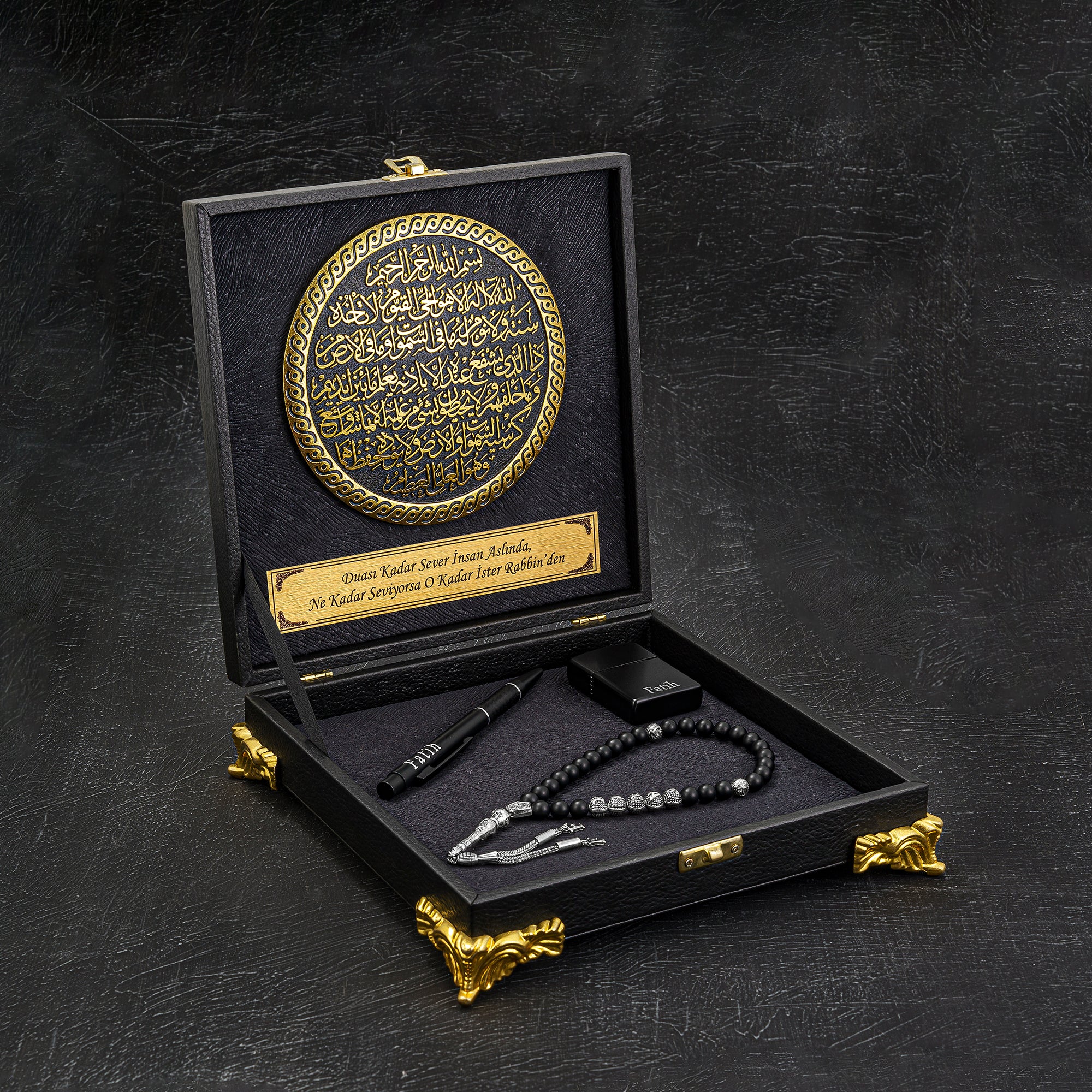 Tesbih mit Namen und Geschenkbox personalisiert mit einem Wunschtext Geschenk etui islamische geschenke perlenkette männerschmuck Kehribar tesbih Feuerzug mit Namen personalisiert Mekka mekke ayet el kürsi islamische geschenk box 