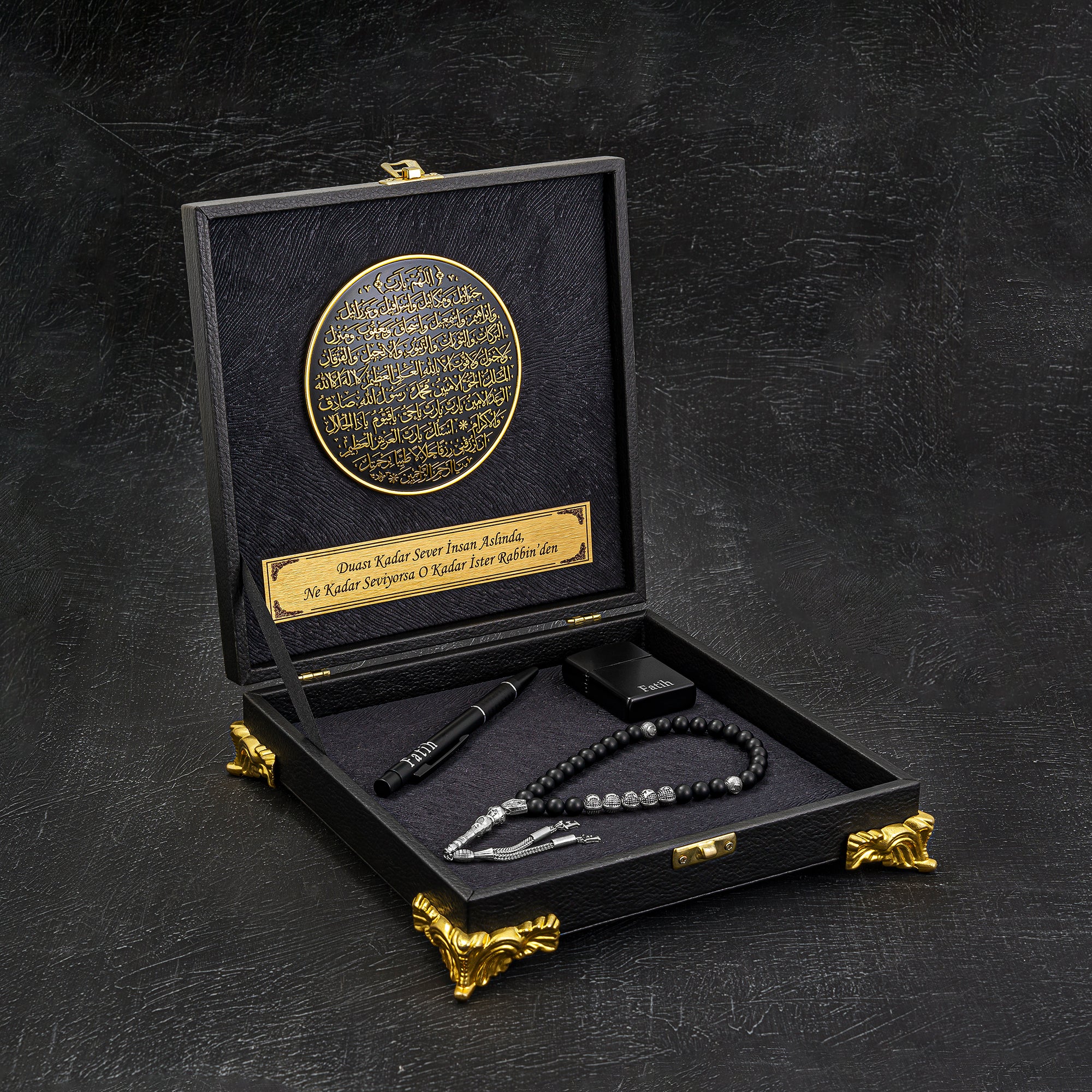 Tesbih mit Namen und Geschenkbox personalisiert mit einem Wunschtext Geschenk etui islamische geschenke perlenkette männerschmuck Kehribar tesbih Feuerzug mit Namen personalisiert Mekka mekke ayet el kürsi islamische geschenk box 