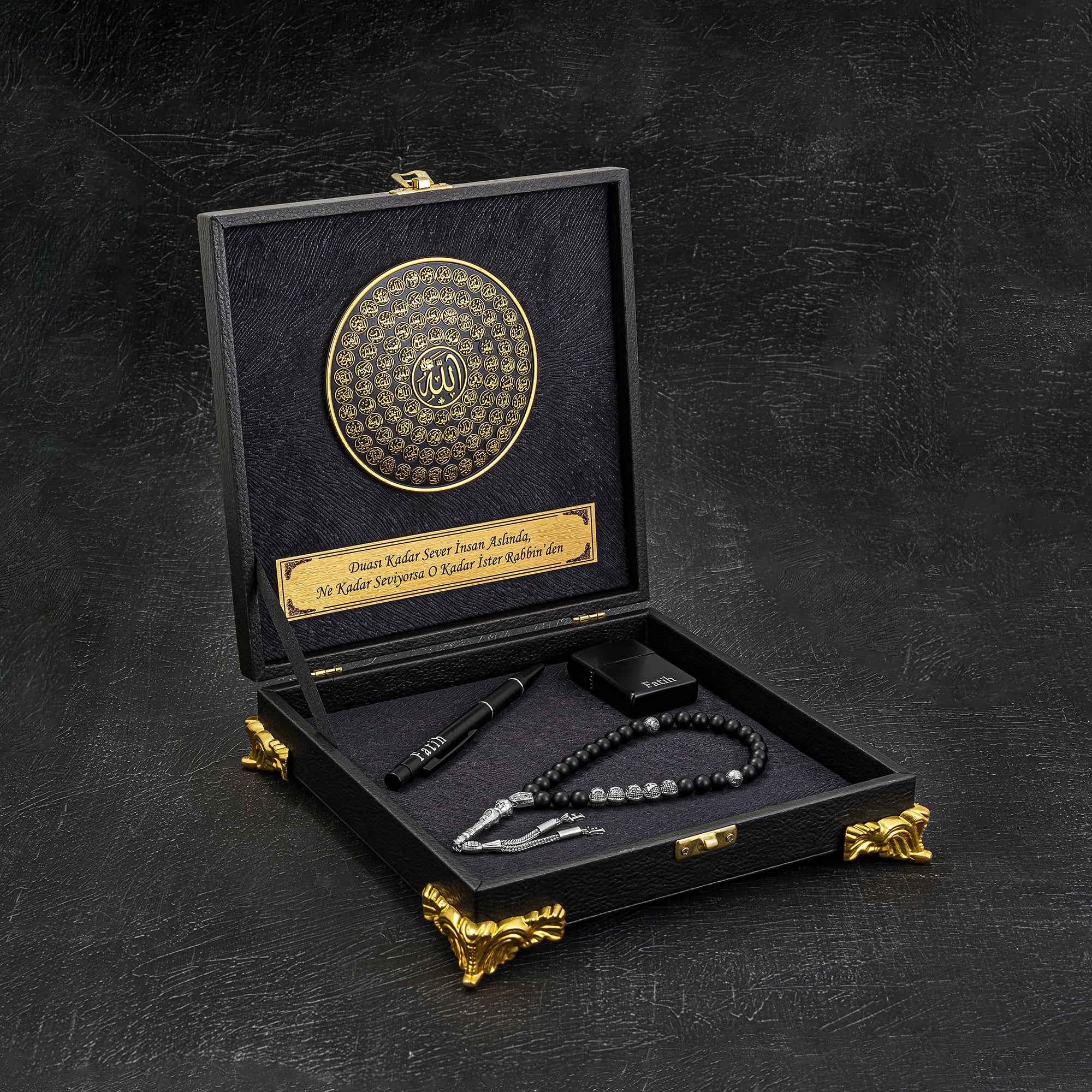 Tesbih mit Namen und Geschenkbox personalisiert mit einem Wunschtext Geschenk etui islamische geschenke perlenkette männerschmuck Kehribar tesbih Feuerzug mit Namen personalisiert Mekka mekke ayet el kürsi islamische geschenk box 