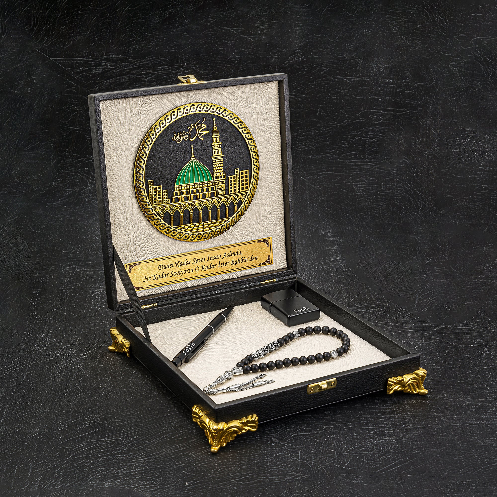 Tesbih mit Namen und Geschenkbox personalisiert mit einem Wunschtext Geschenk etui islamische geschenke perlenkette männerschmuck Kehribar tesbih Feuerzug mit Namen personalisiert Mekka mekke ayet el kürsi islamische geschenk box 