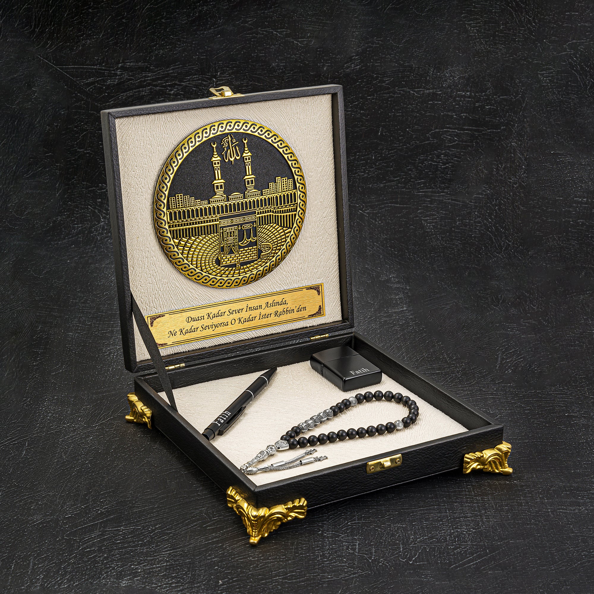 Tesbih mit Namen und Geschenkbox personalisiert mit einem Wunschtext Geschenk etui islamische geschenke perlenkette männerschmuck Kehribar tesbih Feuerzug mit Namen personalisiert Mekka mekke ayet el kürsi islamische geschenk box 