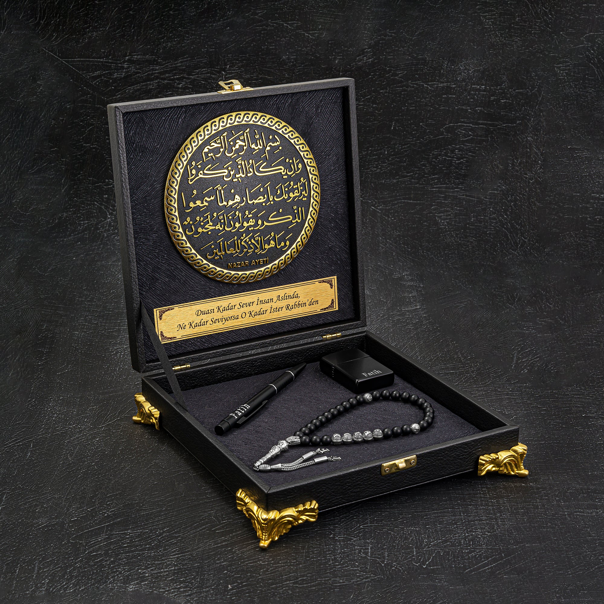 Tesbih mit Namen und Geschenkbox personalisiert mit einem Wunschtext Geschenk etui islamische geschenke perlenkette männerschmuck Kehribar tesbih Feuerzug mit Namen personalisiert Mekka mekke ayet el kürsi islamische geschenk box 